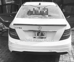 Mercedes-Benz C-Class 2013 White