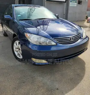 Toyota Camry XLE 4dr Sedan (2.4L 4cyl 5A) 2005 Blue