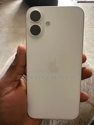 Apple iPhone 16 Plus 128 GB White