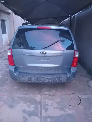 Kia Sedona 2009 Gray