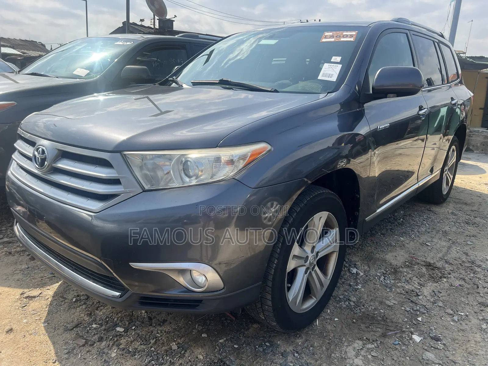 Toyota Highlander Limited 3.5l 4WD 2013 Gray