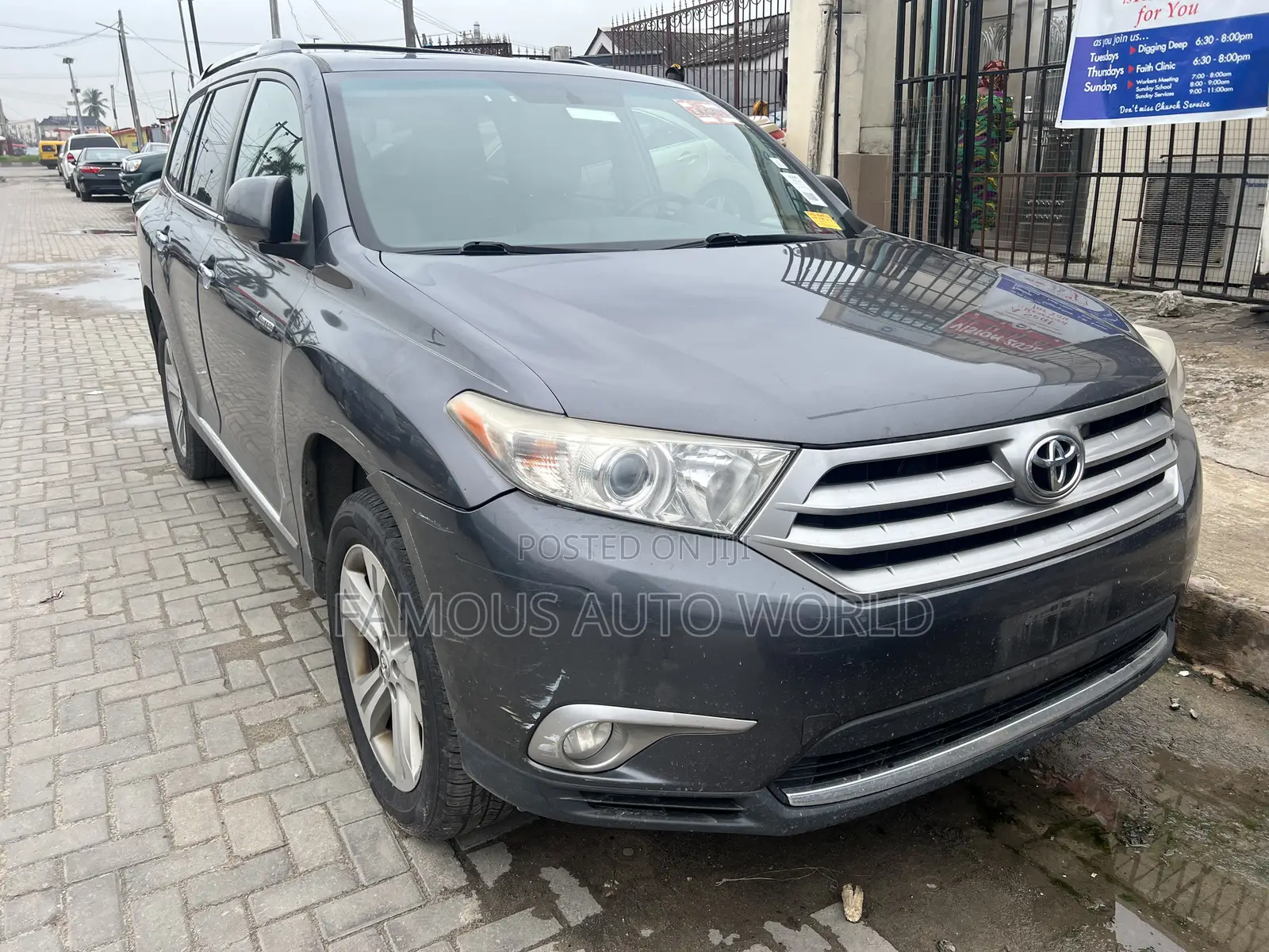 Toyota Highlander Limited 3.5l 4WD 2013 Gray