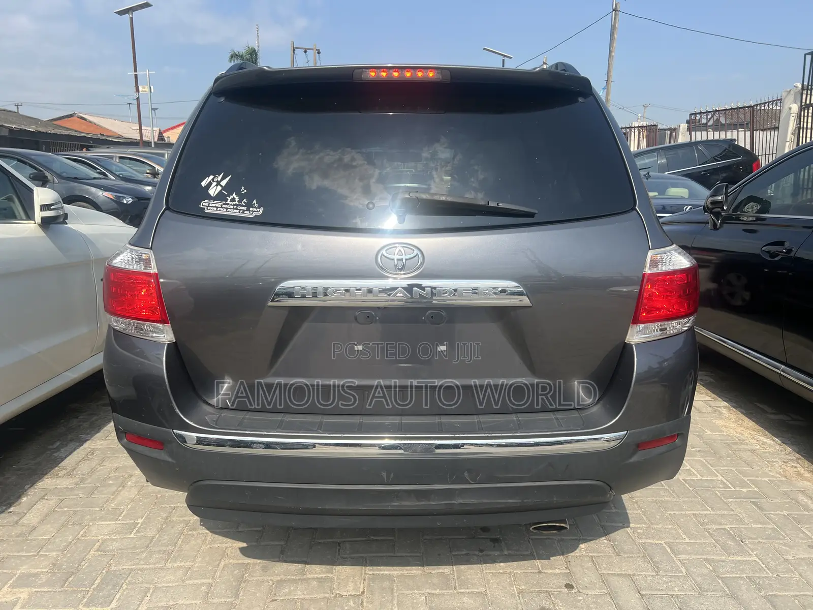 Toyota Highlander Limited 3.5l 4WD 2013 Gray
