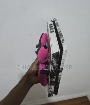 Ps4 Pro 1t With 2ps5 Pad