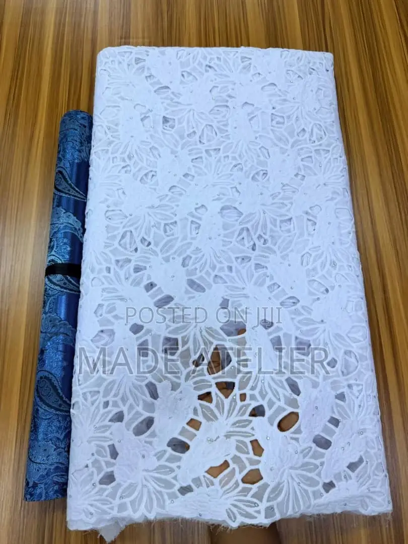White Guipurecord Lace