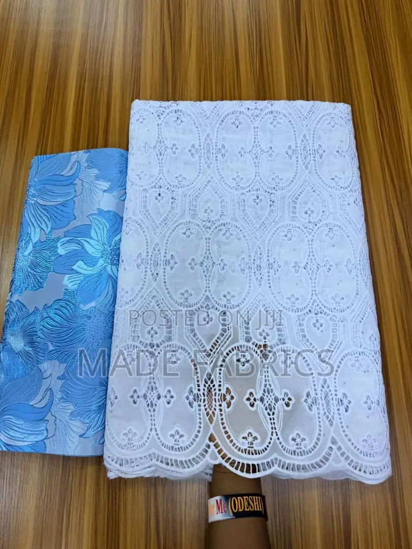 White Guipurecord Lace
