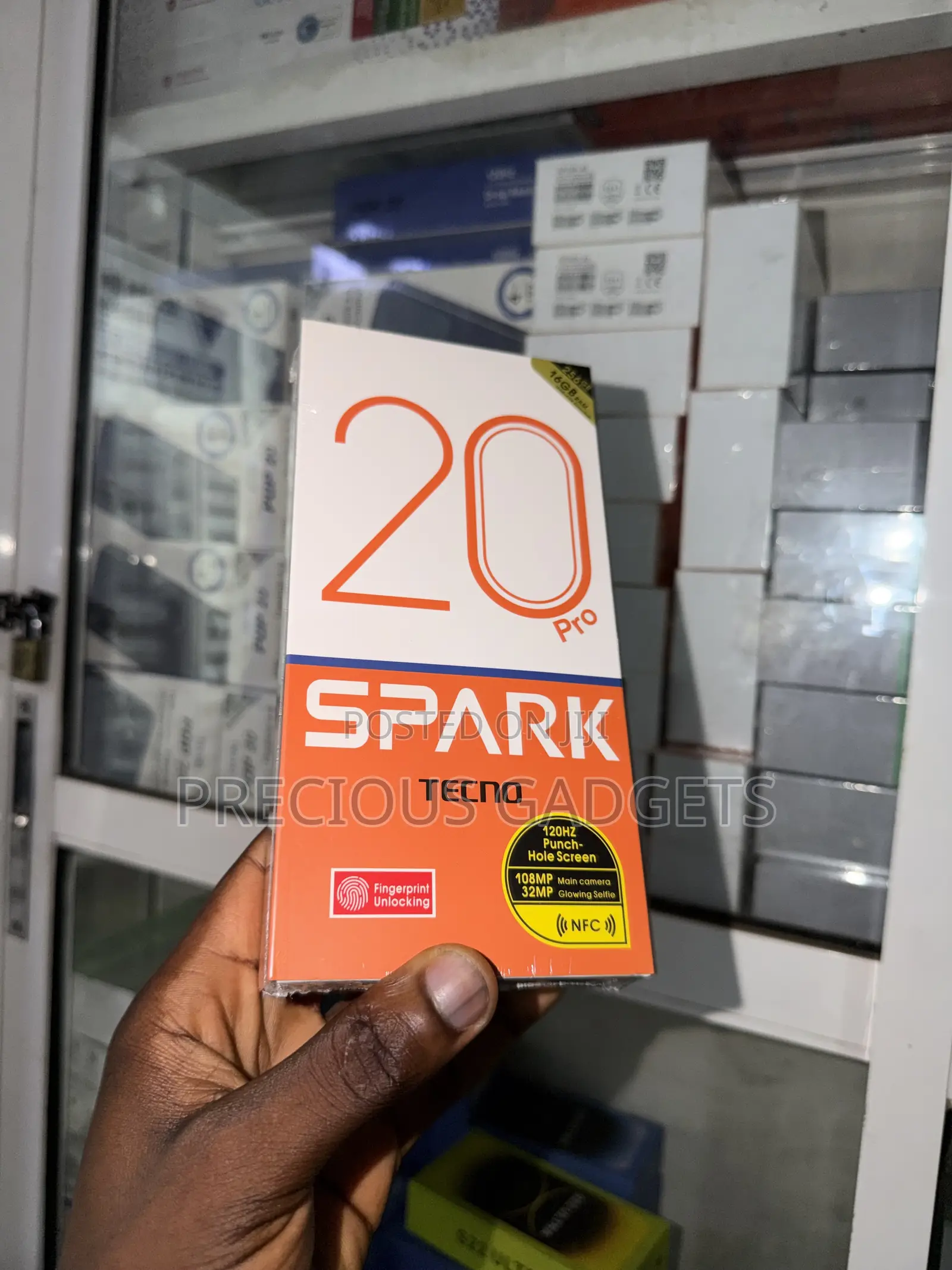 New Tecno Spark 20 Pro 256 GB