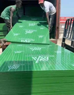Premium 19mm Greenfilm Pp Marine Boards – Waterproof Plastic Coated