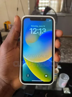 Apple iPhone X 64 GB Black