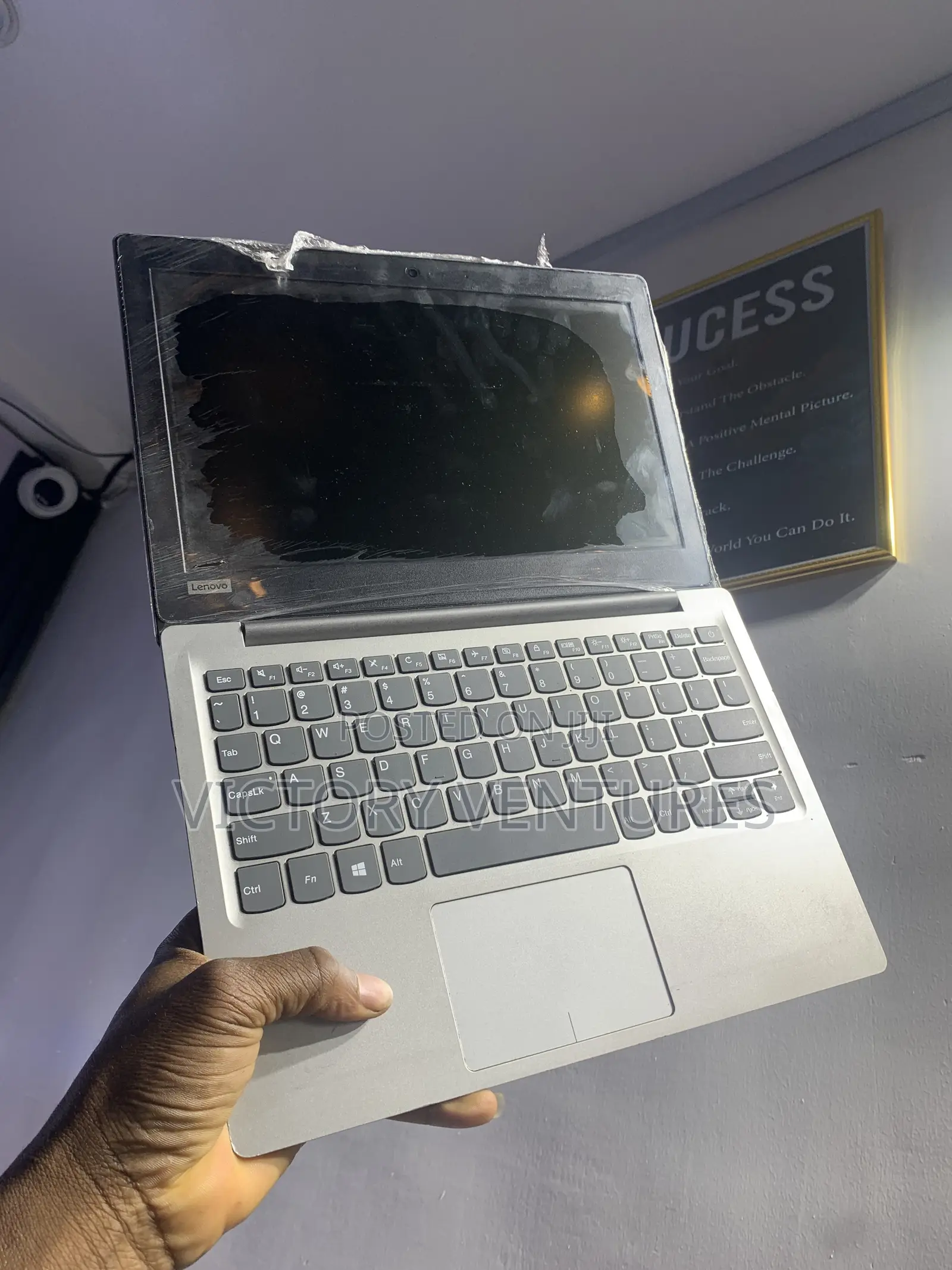 Laptop Lenovo IdeaPad 120S 4GB Intel Celeron SSD 32GB