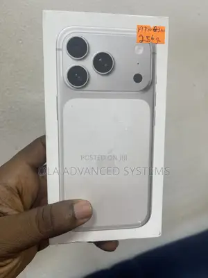 New Apple iPhone 17 Pro 256 GB Silver