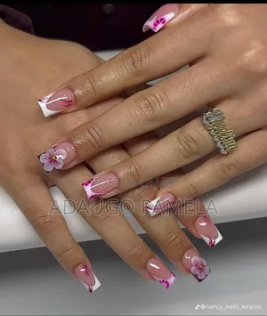 Luxury Reusable Press-on Nails | Durable and Stylish