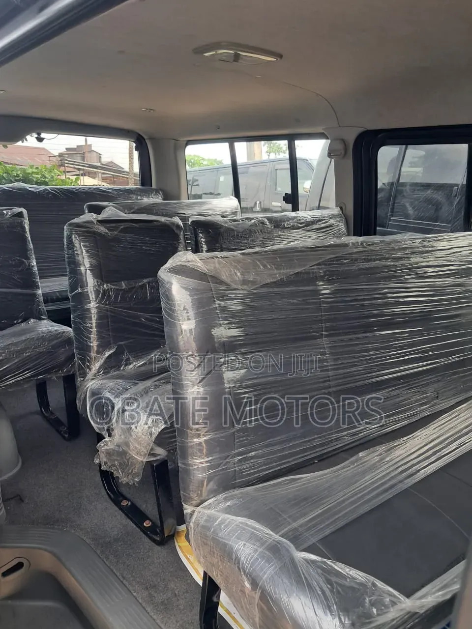 Toyota HiAce 2016 Grey