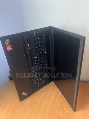 Laptop Lenovo ThinkPad E585 8GB AMD Ryzen 5 SSD 256GB