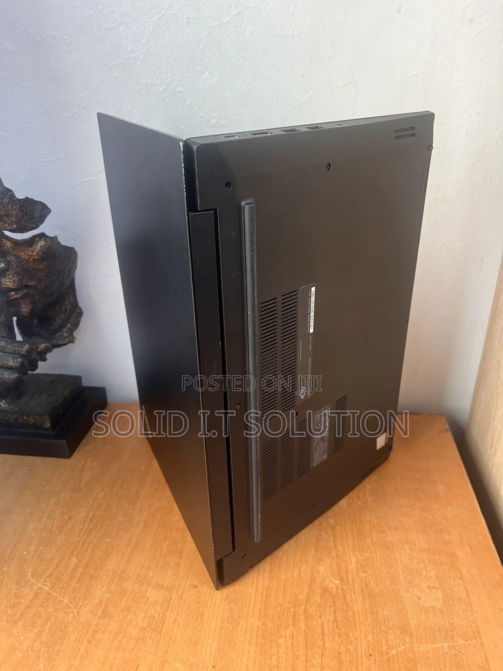 Laptop Lenovo ThinkPad E585 8GB AMD Ryzen 5 SSD 256GB