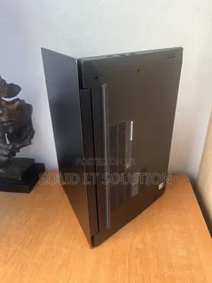 Laptop Lenovo ThinkPad E585 8GB AMD Ryzen 5 SSD 256GB