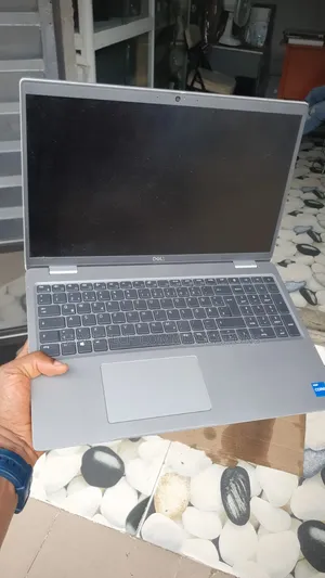 New Laptop Dell Latitude 5400 8GB Intel Core i5 SSD 256GB