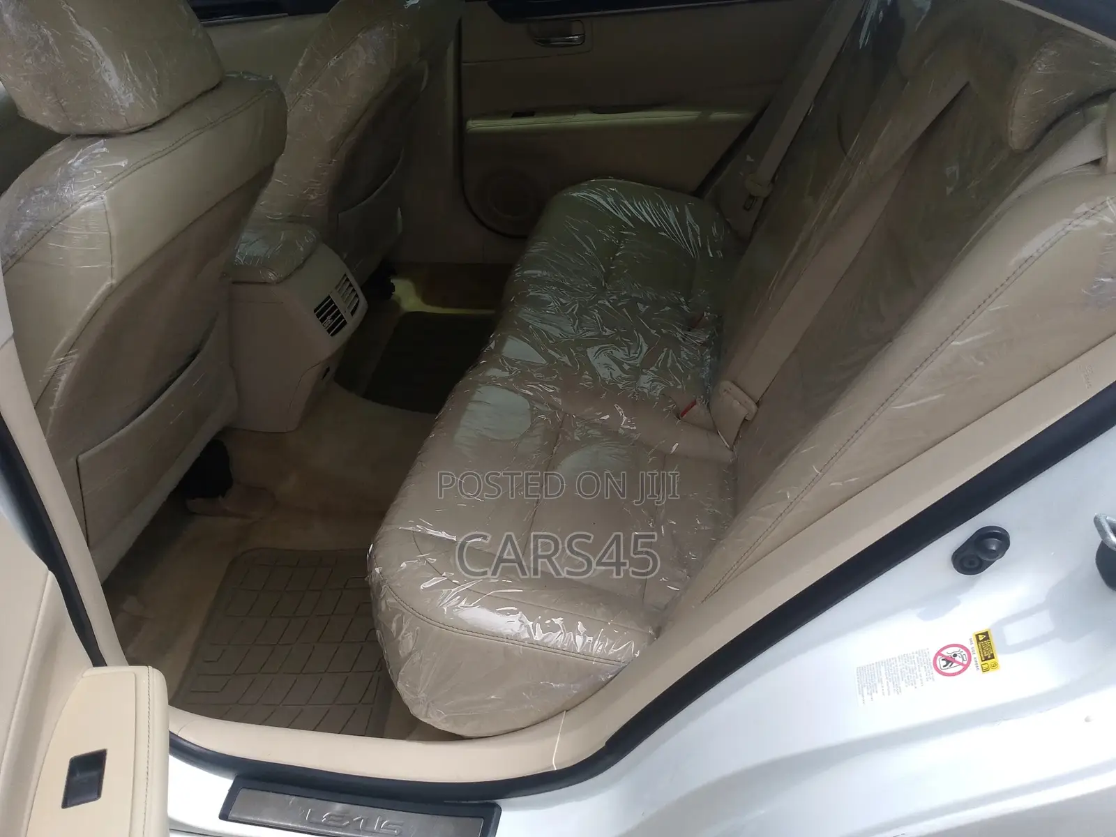 Lexus ES 2013 White