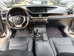 Lexus ES 350 FWD 2015 Gold