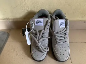 Nike Air Force 1 Grey – Clean Pair, Size 42