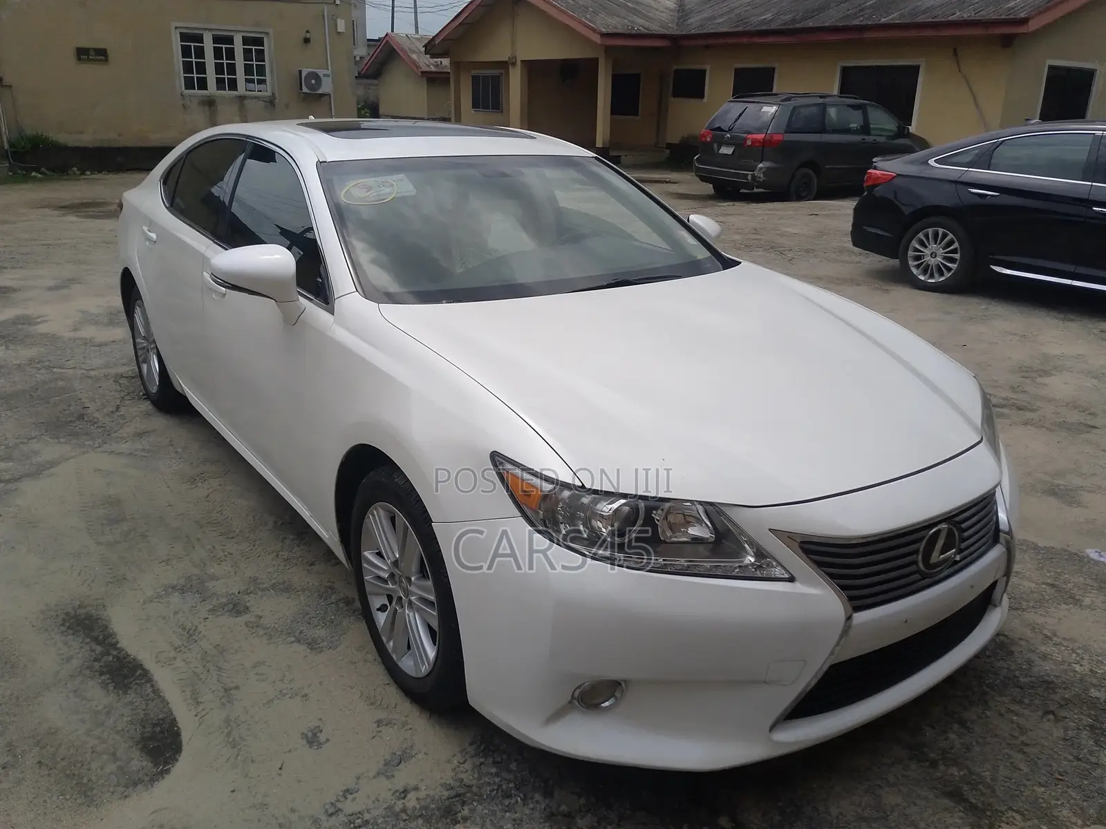 Lexus ES 2013 White