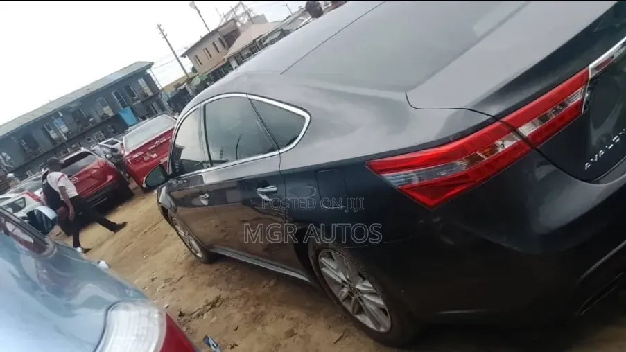 Toyota Avalon 2013 Gray