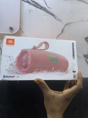 JBL Charge 6