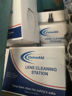 Disposable Lens Cleaning Station