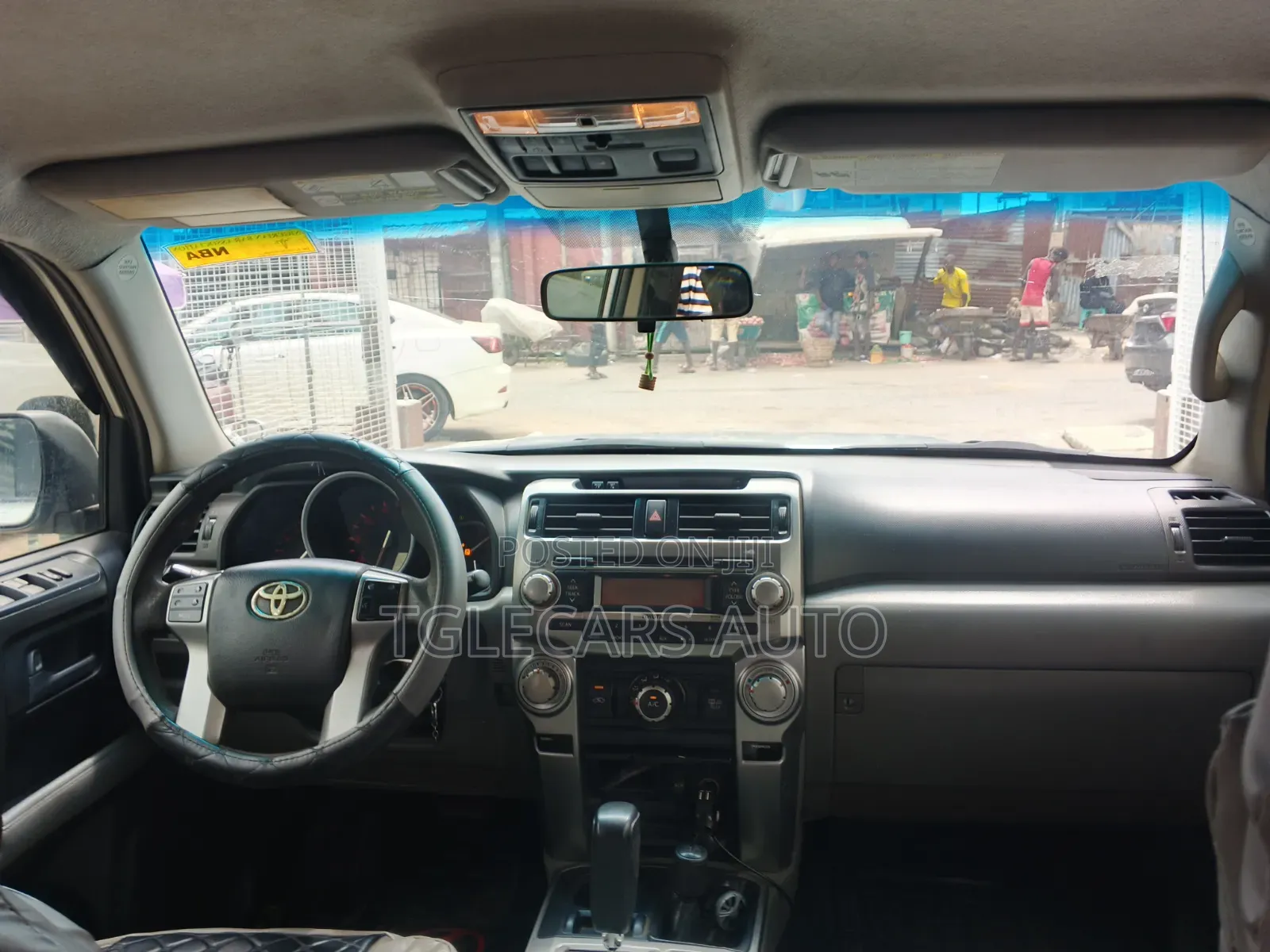 Toyota 4-Runner 2012 Silver