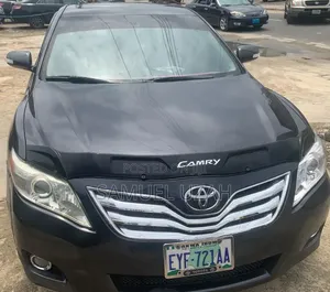 Toyota Camry 2009 Gray