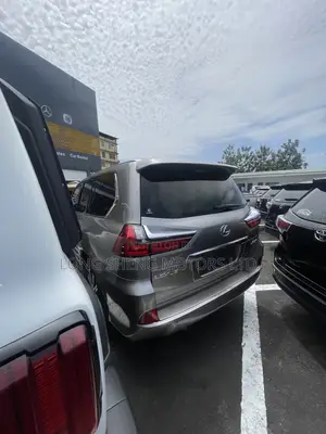Lexus LX 2018 Gray