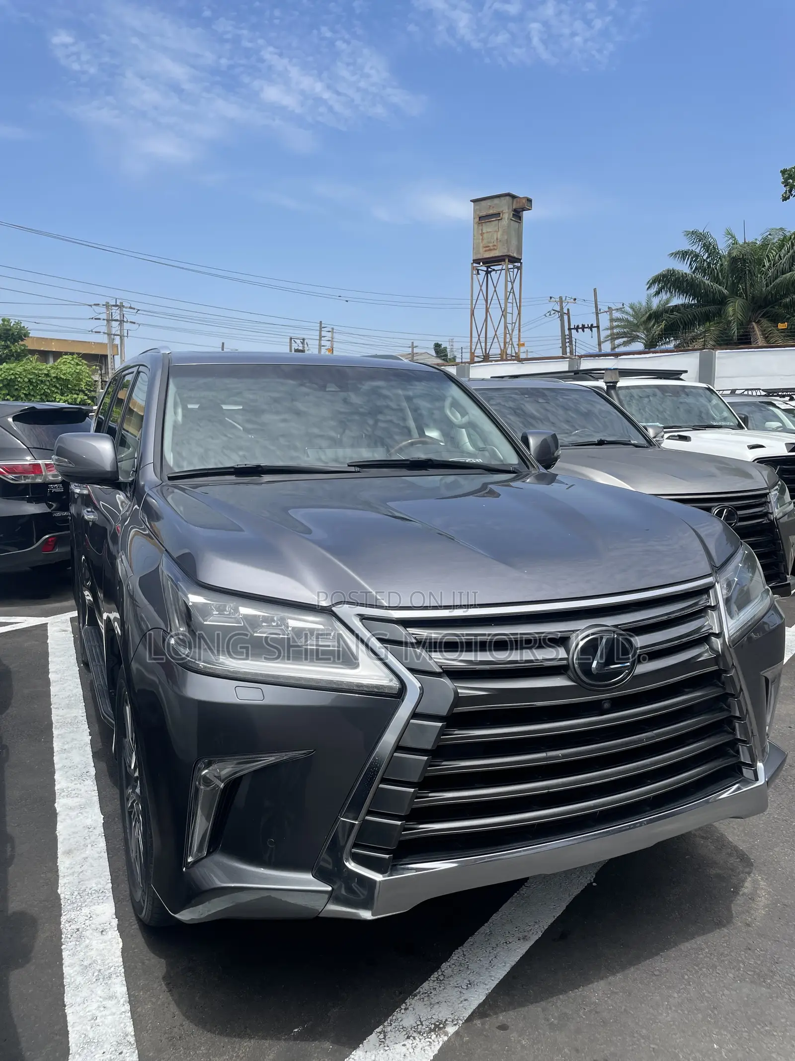 Lexus LX 2017