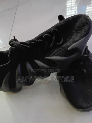 Men Sneaker