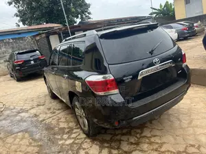 Toyota Highlander Limited 2010 Black