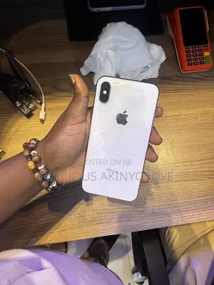 Apple iPhone X 64 GB Silver