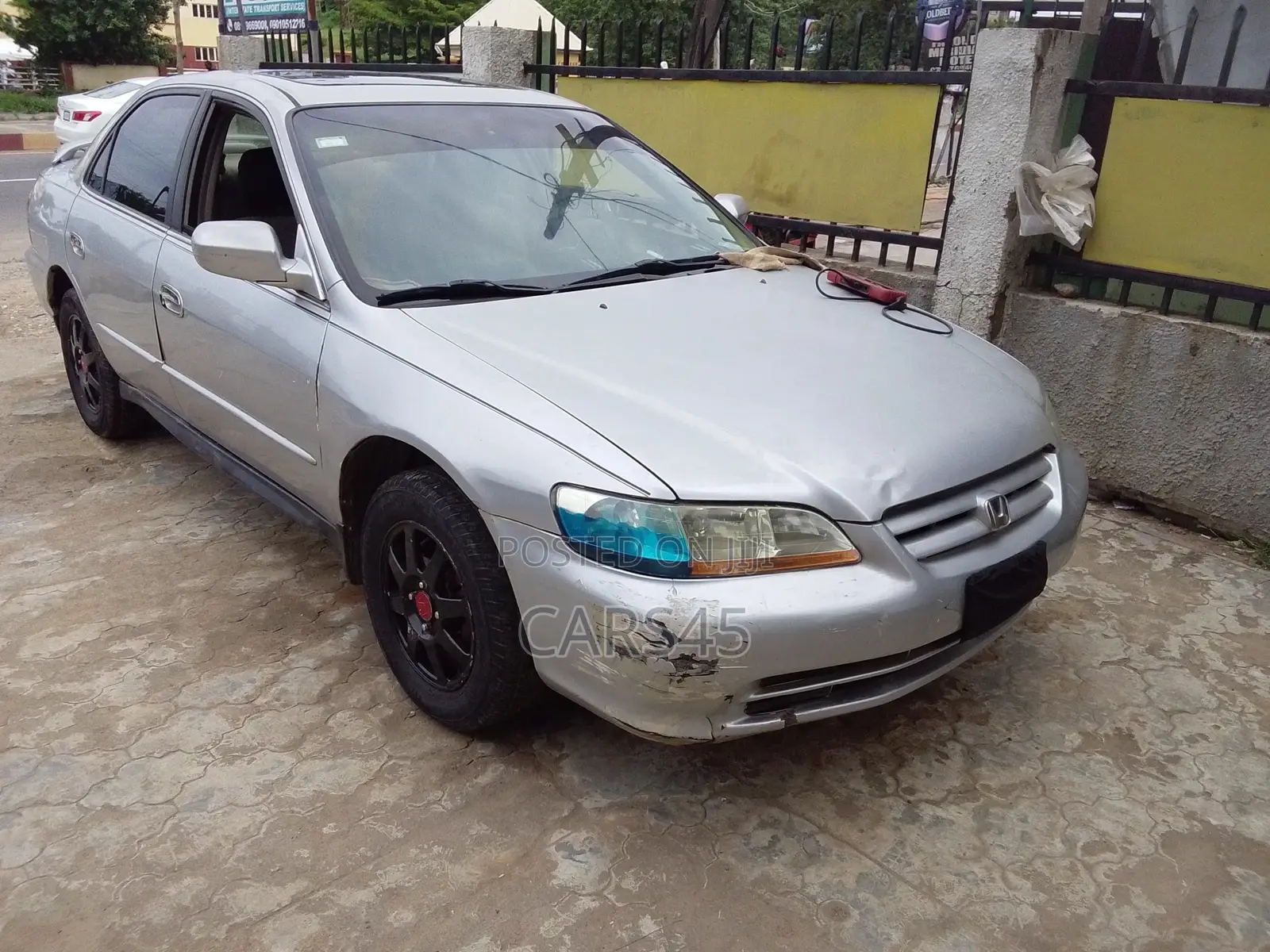 Honda Accord 2002 Silver