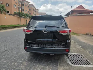 Toyota Highlander 2014 Black