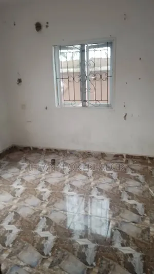 2bdrm Bungalow in Okowo Estate, Ijede / Ikorodu for sale