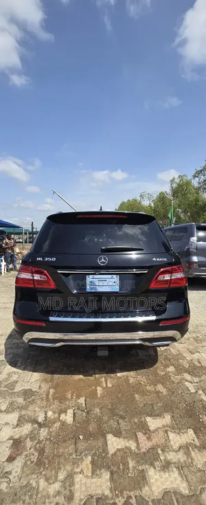Mercedes-Benz M Class 2015 Black