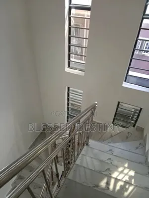 Furnished 3bdrm Apartment in Hosannah Estate, Amuwo-Odofin for sale