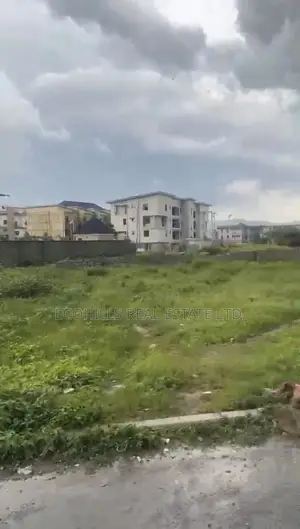 2000sqm Land