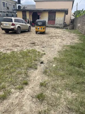 3bdrm Bungalow in Iba Housing Estate for sale