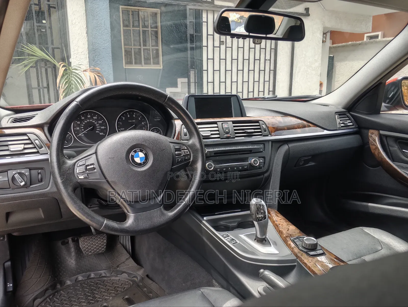 BMW 328i 2013 Red