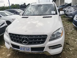 Mercedes-Benz M Class 2015 White