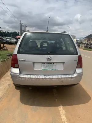 Volkswagen Passat 2005 Silver