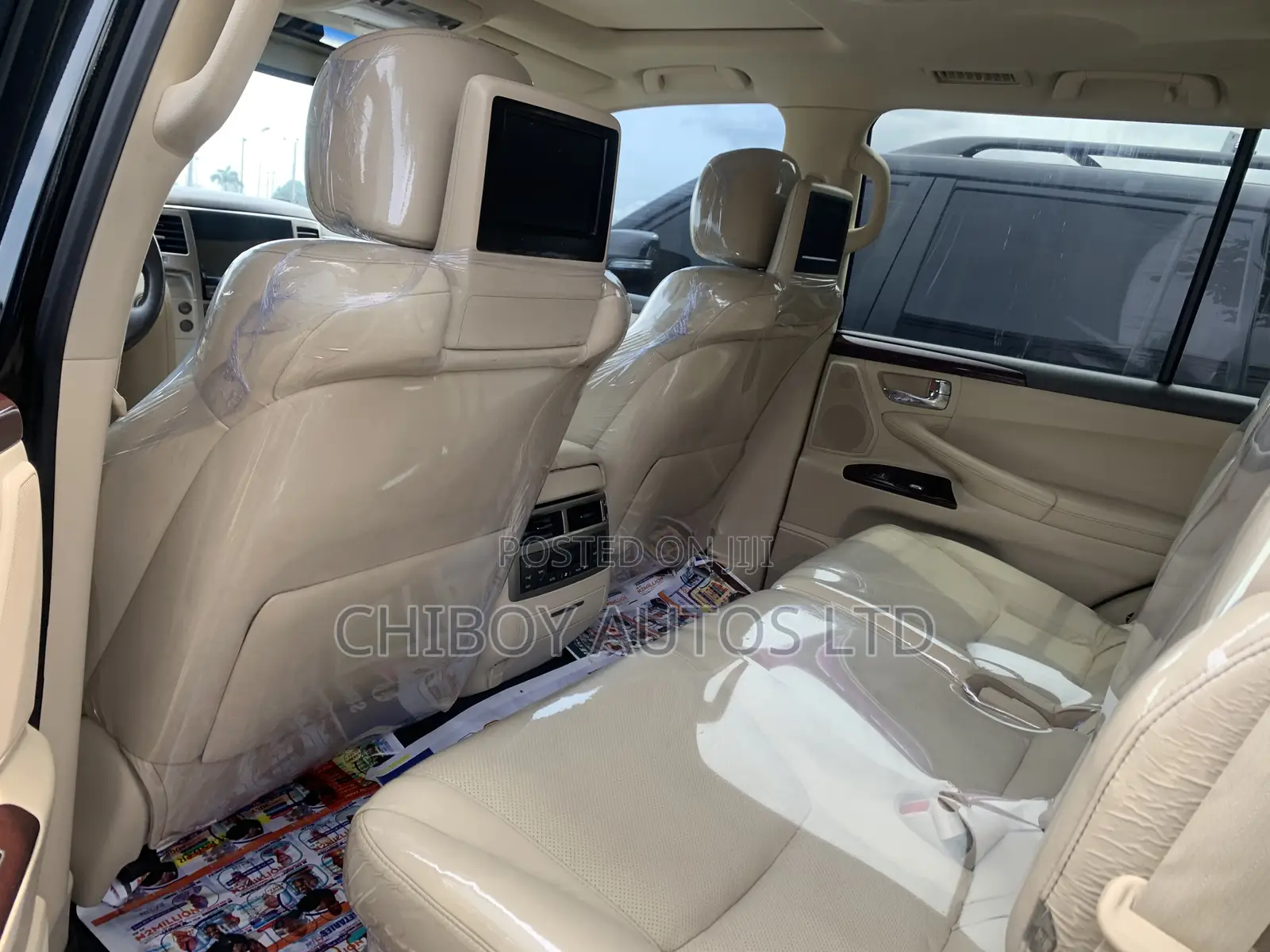 Lexus LX 570 AWD 2015 Black