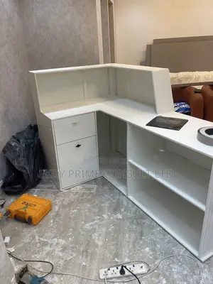 Receptionist Table