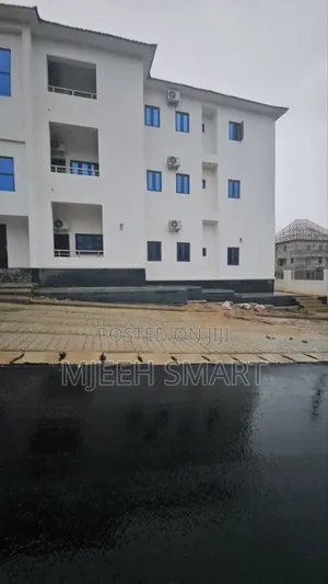 3bdrm Apartment in Admiralty Estate for rent