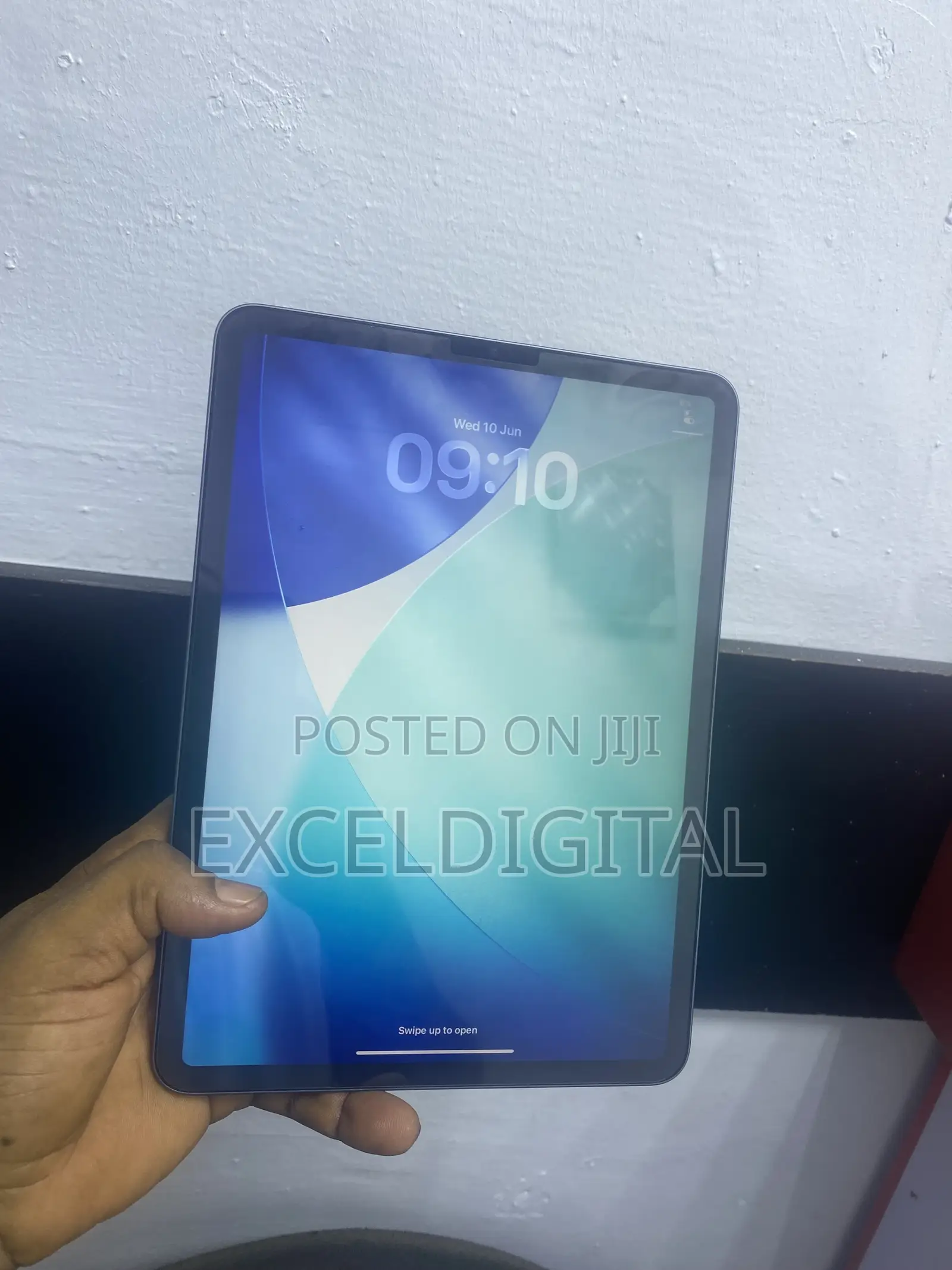 Apple iPad Pro 12.9 (2022) 128 GB Gray