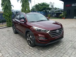 Hyundai Tucson 2016 Red